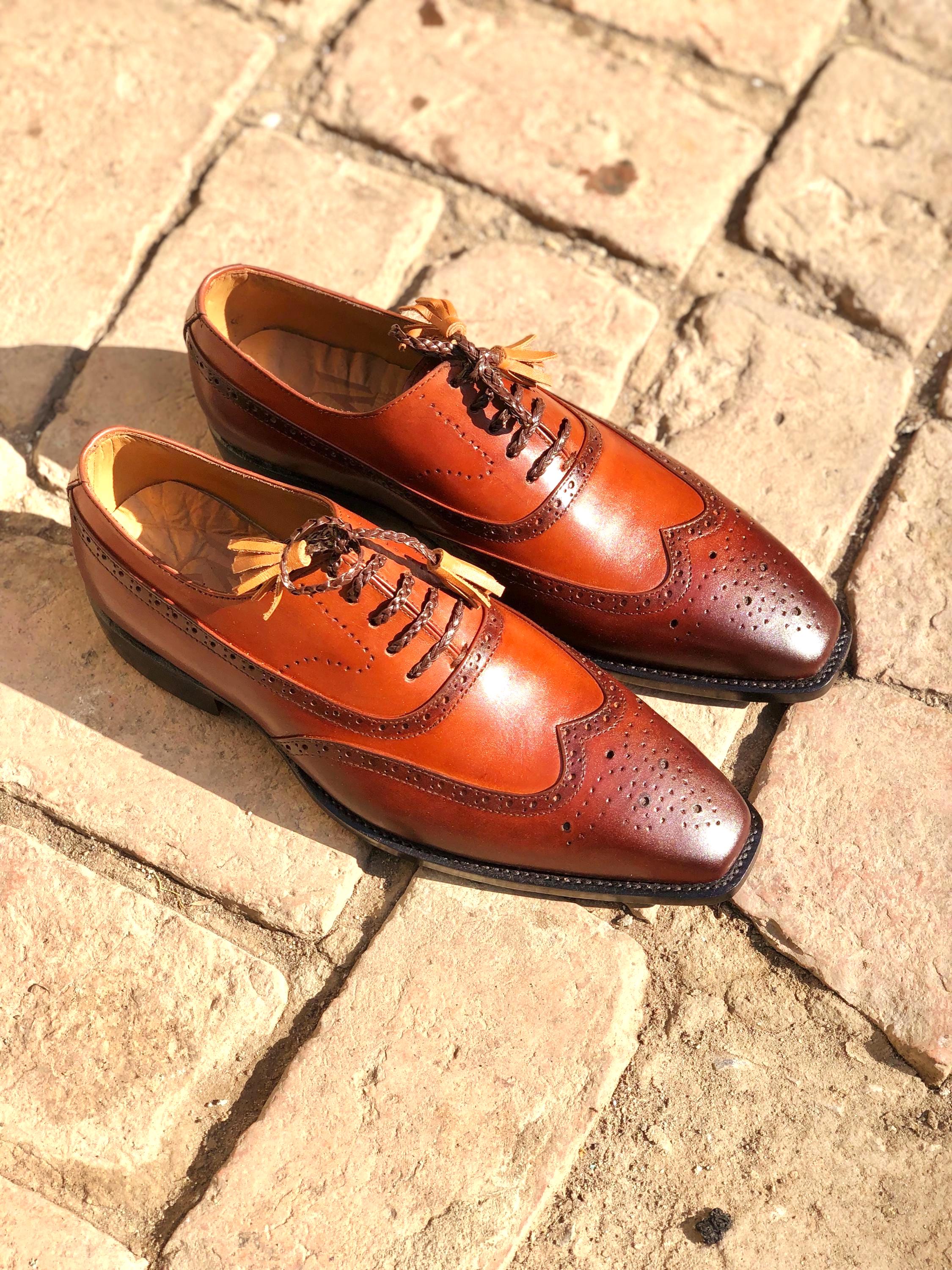 Scarpe Oxford Brogue Due Toni Fatte A Mano In Pelle Marrone E Crema - Uomo