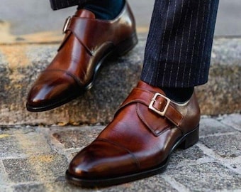 Sapatos Monk Strap feitos à mão em couro marrom, calçado formal de grão integral.