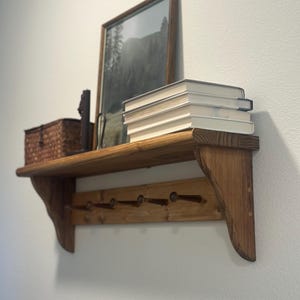 Shaker Peg Rack Shelf - Handmade wood shelf with hooks Peg shelf Rail shelf with pegs Peg hook shelf for entryway kitchen Coat towel rack