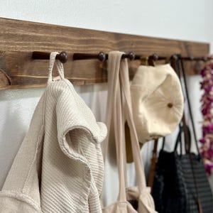 Wooden Shaker Peg Rack Hanger