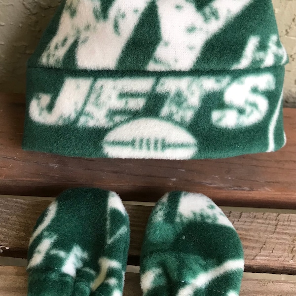 New York Jets Newborn Baby Fleece Hat & Mittens Gift Set