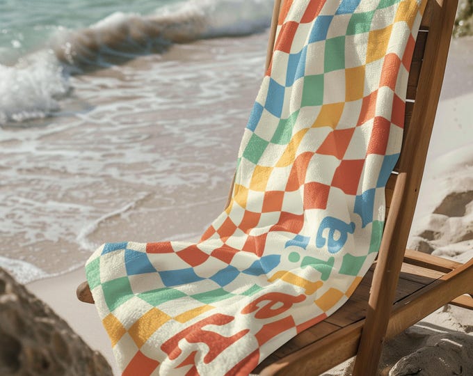 Wavy Checkered Beach Towel: Personalized Retro Summer Gift