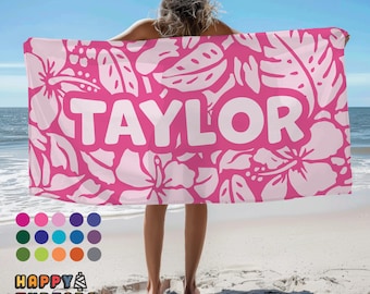 Toalla de playa hawaiana personalizada: un regalo personalizado para una isla tropical.