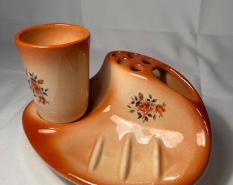 ヴィンテージオレンジのグラデーションセラミックバスルームセット：手描きのバラのレトロな装飾