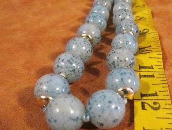 Vintage Speckled Blue Beaded Chocker Necklace, 19… - image 6
