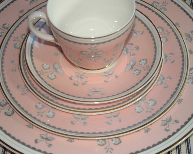 5 Piece Wedgewood Pimpernel China Made in 1962 to 1964 EXCELLENT Cond
