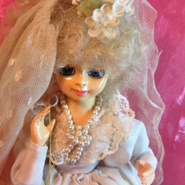 Vintage Doll by Brinns 1986 Bride Doll, Musical Wedding Doll, Brinns Musical Bridal Doll June 1986 Collectible, Toy Doll, Bridal Doll 86'