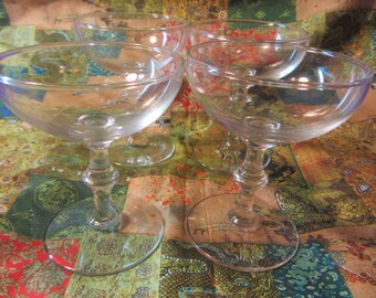 Champagne Coupe Barware Glasses Set of 4 from pre 1960's., Bar Stemware, Drinking Glasses, Toasting Glasses, Barware, Steamware,