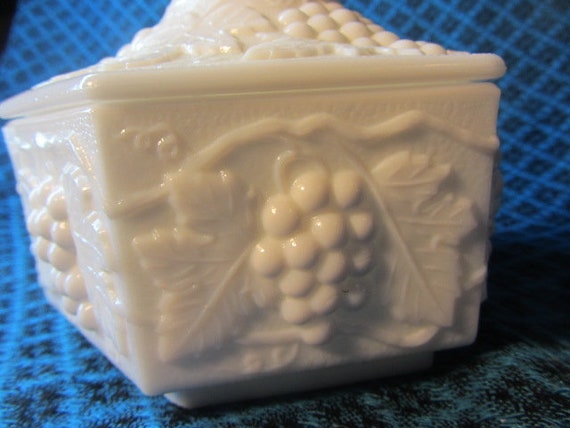 Imperial Glass, Milk Glass Trinket Box, Milk Glas… - image 5