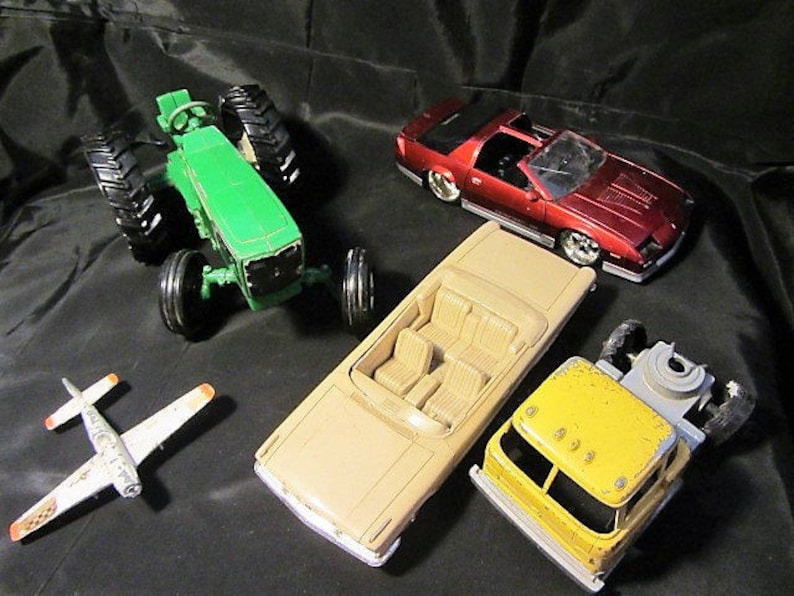 Tractor Made of Die Cast Metal and Plastic Lot from 60/'s to 80/'s Cars and Plane Plane Tractor Lot Vintage Toy Cars