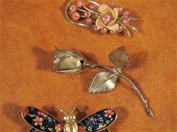 Lot of 3 Vintage Brooches, Floral Brooches, 70's … - image 5