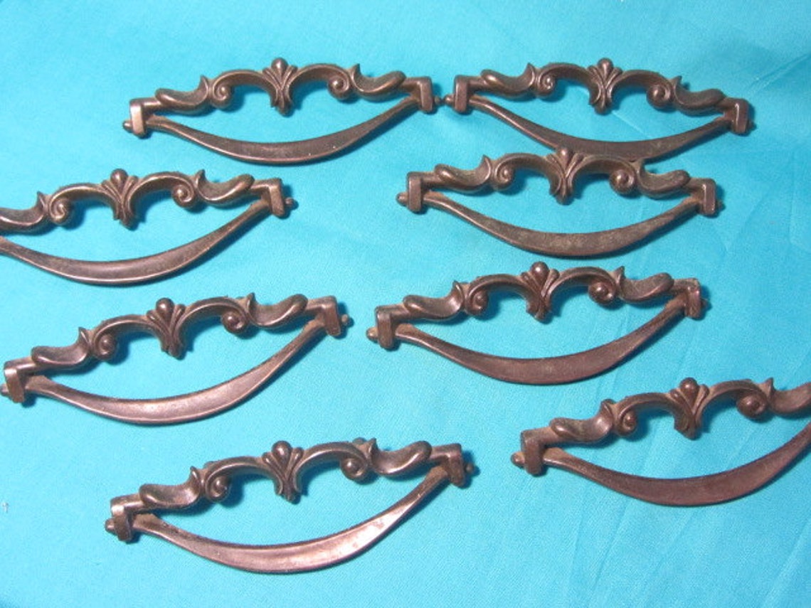 Retro Draw Pulls Set of 8 Metal Kitchen Draw Pulls Etsy