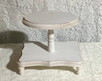 Farmhouse Footed Tiered Riser / Tray