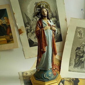 Gran figura del Sagrado Corazón en pasta de madera. años 50. VS203