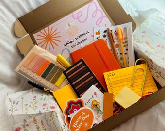 Stationary Lover Gift Box