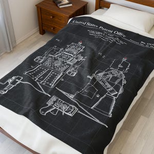 Vintage Robert de Robot-octrooitekening op een fluwelen deken - 3 maten beschikbaar