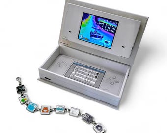 DSi Nintendo DS Bracelet Inspired jewelry, Nostalgic jewelry, 2000&#39;s Charm Bracelet, Nostalgic Gifts