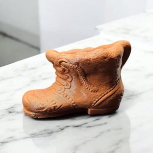Shoe. (shoe) STL file for your own 3D printing.
