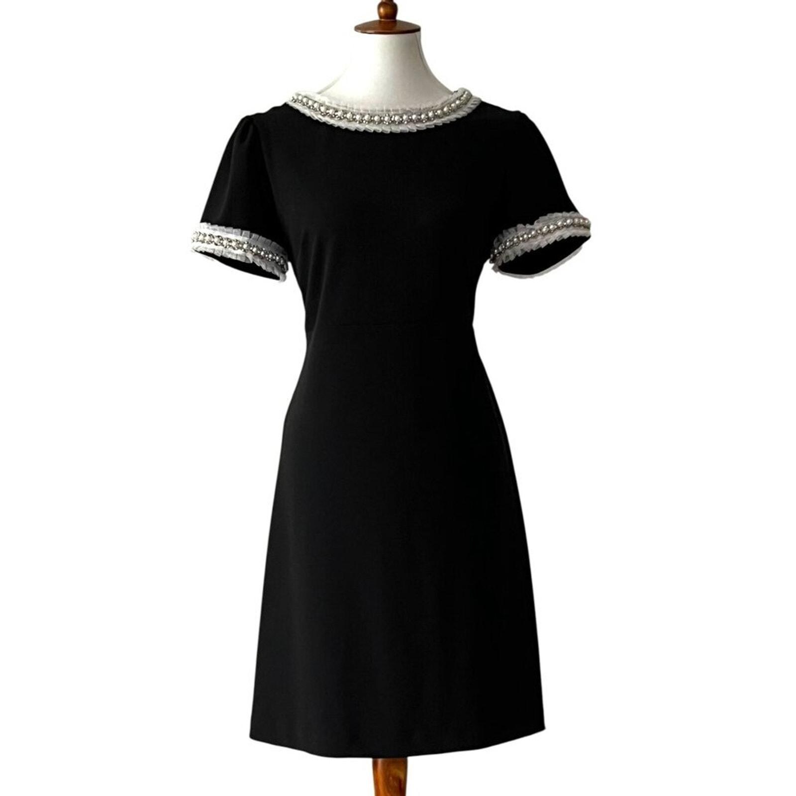 betsey johnson black dress with pearl collar Beaded A faux pearl collar wf-top-50-recently-created Designer Ivory Satin A-Line Size:50 Long Jacket+44 Waist Adjust 40 to 46)(Height:6-6.4