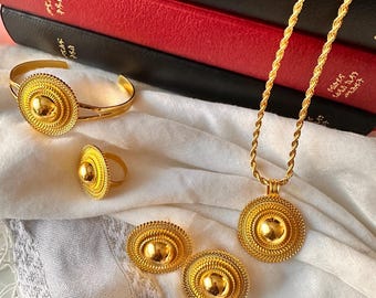 ハベシャジュエリーセット、ネックレス、サイズ調整可能なリング、ブレスレット、イヤリング、ハベシャドレスの民族衣装ジュエリー、エチオピア＆エリトリアジュエリーセット