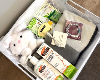 Expectant Mom Care Box – Scarf, Skincare & Essentials