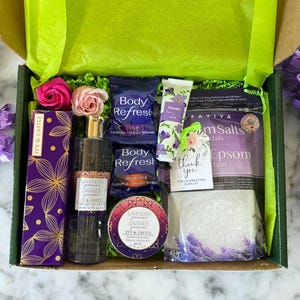 INCLUS Carte de voeux pour femme Panier-cadeau Soins personnels | Cadeau spa d'anniversaire | Merci maman cadeau | Coffret cadeau pour femme | Cadeau fête des mères