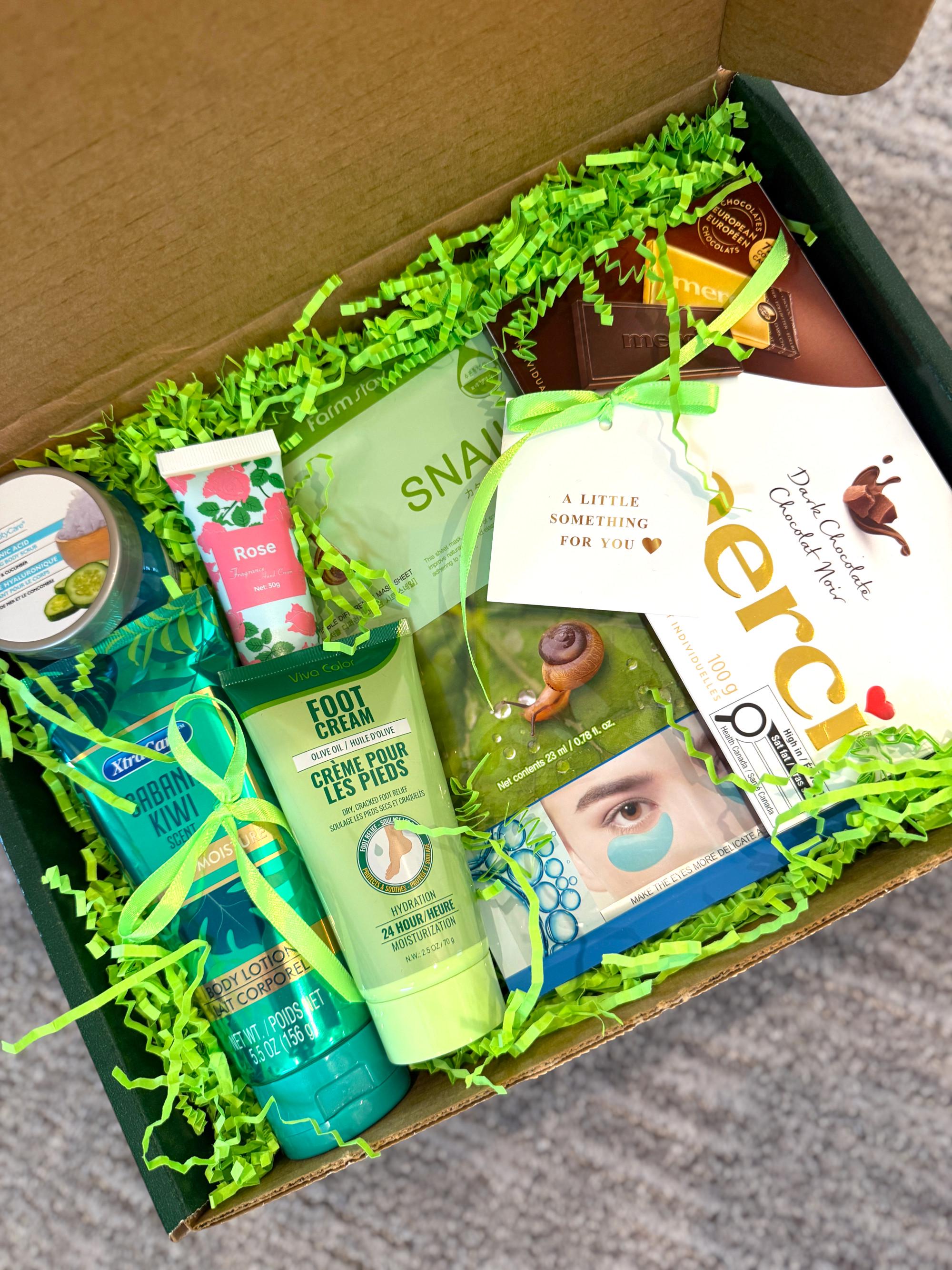 Spa Treat Gift Box – Cucumber Scrub, Kiwi Lotion & Self-care Set