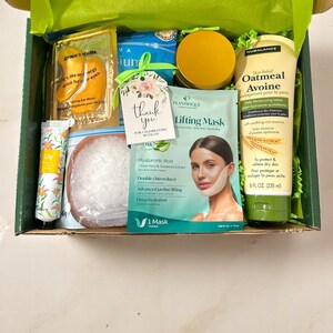 Birthday Gift Box | Present Wife Care Package Best Friend Care Package for women | Christmas, Mothers Day, Wellness Gift Corporate Gifting