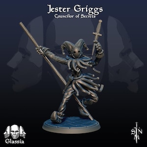 May include: A detailed figurine of Jester Griggs, the "Councilor of Secrets," in a dynamic pose. The jester wears a pointed hat and a costume with multiple dangling elements. He holds a staff and a dagger. The base is a circular platform.