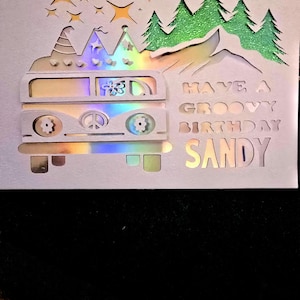 Cartão de aniversário Groovy Camper Van personalizado feito à mão