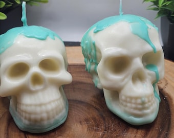 Paar Totenkopf-Kerzen