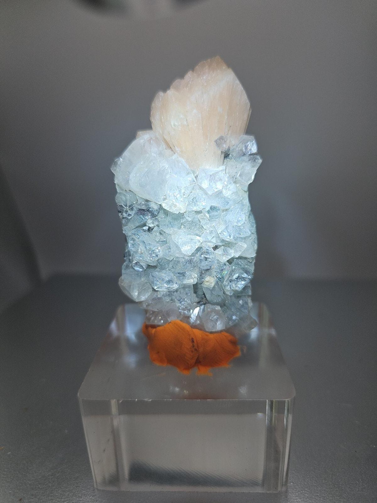 51g ピンクスティルバイト・アポフィライト結晶標本、天然鉱物