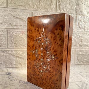Boîte à Bijoux en Bois de Thuya avec Incrustations - Artisanat Marocain