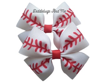Baseball Pigtail Bows, Sports Barrette, Red And White, Set of 2 Toddler Bows, Baseball Piggys, Ready To Ship, Gift For Girls, Ponytail Bow