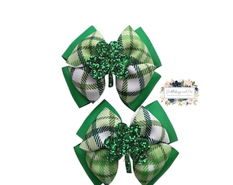 St Patrick's Day Hair Bows, Green Barrettes, Set of 2 Pigtail Bows, Shamrock Barrettes, Toddler Piggy Bows, Clover Hair Clip, Gift For Girls