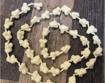 Crochet Popcorn Garland!