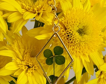 Good Luck Charm Necklace, Real Four Leaf Clover Keychain, Dainty Lucky Charm Jewelry, Handbag Or Purse Charm, St Patty’s Day Gift For Her