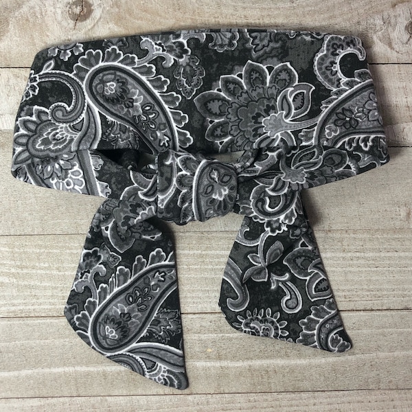 Trendy or sporty tie headband great for sports school moisture wicking - Black & Gray Paisley