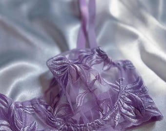 Handmade Lilac Lace Bralette and Thong Set - Elegant and Stylish Lingerie