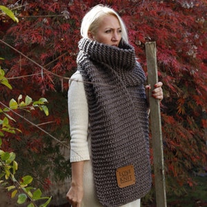 Hand Knitted Scarf - Long Chunky Scarf - Oversized Scarf - Blanket Scarf - Wrap Scarf - Gift for Girlfriend - Christmas Gift - Brown Scarf