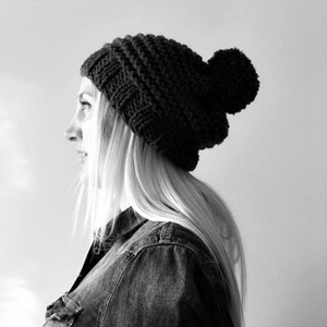 black pompom hat . pompom beanie . hand knit pompom beanie chunky slouchy hat. slouch pompom hat . knitted pompom beanie . black knit beanie