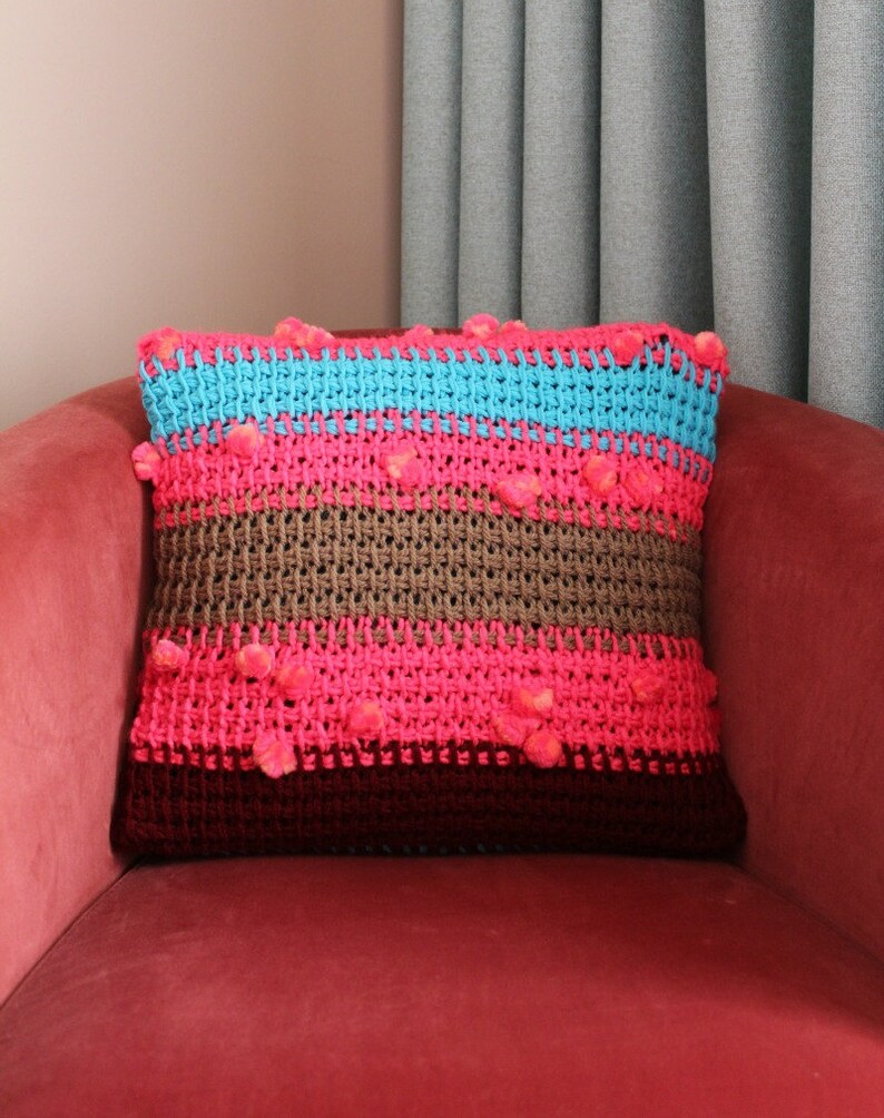 Knit Cushion / Knit Pillow / Bohemian Pillow / Pillow Case / Pink