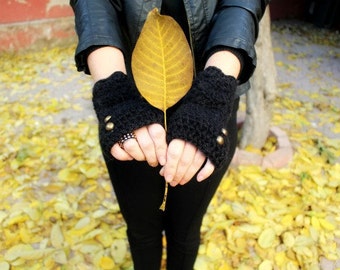 black gloves . fingerless gloves . black texting gloves . driving gloves . alpaca gloves . crochet gloves .winter gloves . black knit gloves