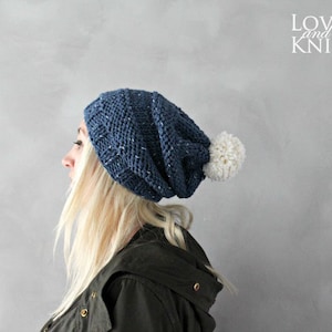 Slouchy Pom Pom Beanie / Chunky Knit Beanie / Beanie for Woman / Gift for Her / Thick Knit / Blue Beanie / Pom Pom Beanie / Slouchy Beanie