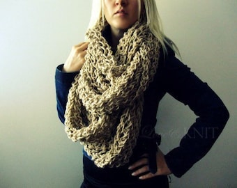 Chunky Knit Scarf, Infinity Scarf, Oversized Scarf, Extra Long Scarf, Circle Scarf, Beige, Bulky Scarf, Infinity Scarf, Thick Knit