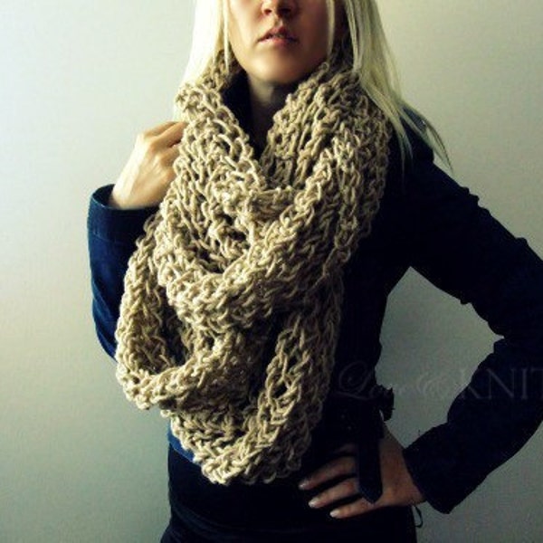 Chunky Knit Scarf, Infinity Scarf, Oversized Scarf, Extra Long Scarf, Circle Scarf, Beige, Bulky Scarf, Infinity Scarf, Thick Knit