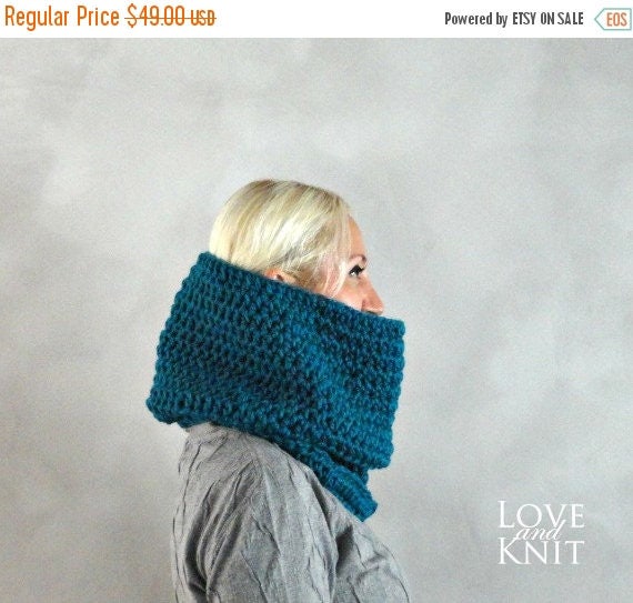 Sale Womens Cowl Unisex Cowl Mens Cowl Scarf Chunky Knit Etsy
