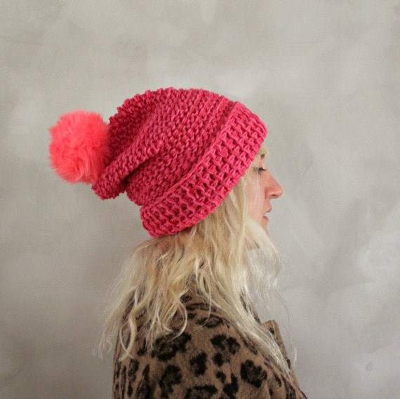 Pom Pom Beanie / Hot Pink / Womens Knit 