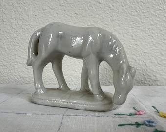 White horse, ceramic horse figurine, mare gelding trinket, gift for horse girl, cowgirl, pottery, ceramic, wild Mustang, cowgirlcore