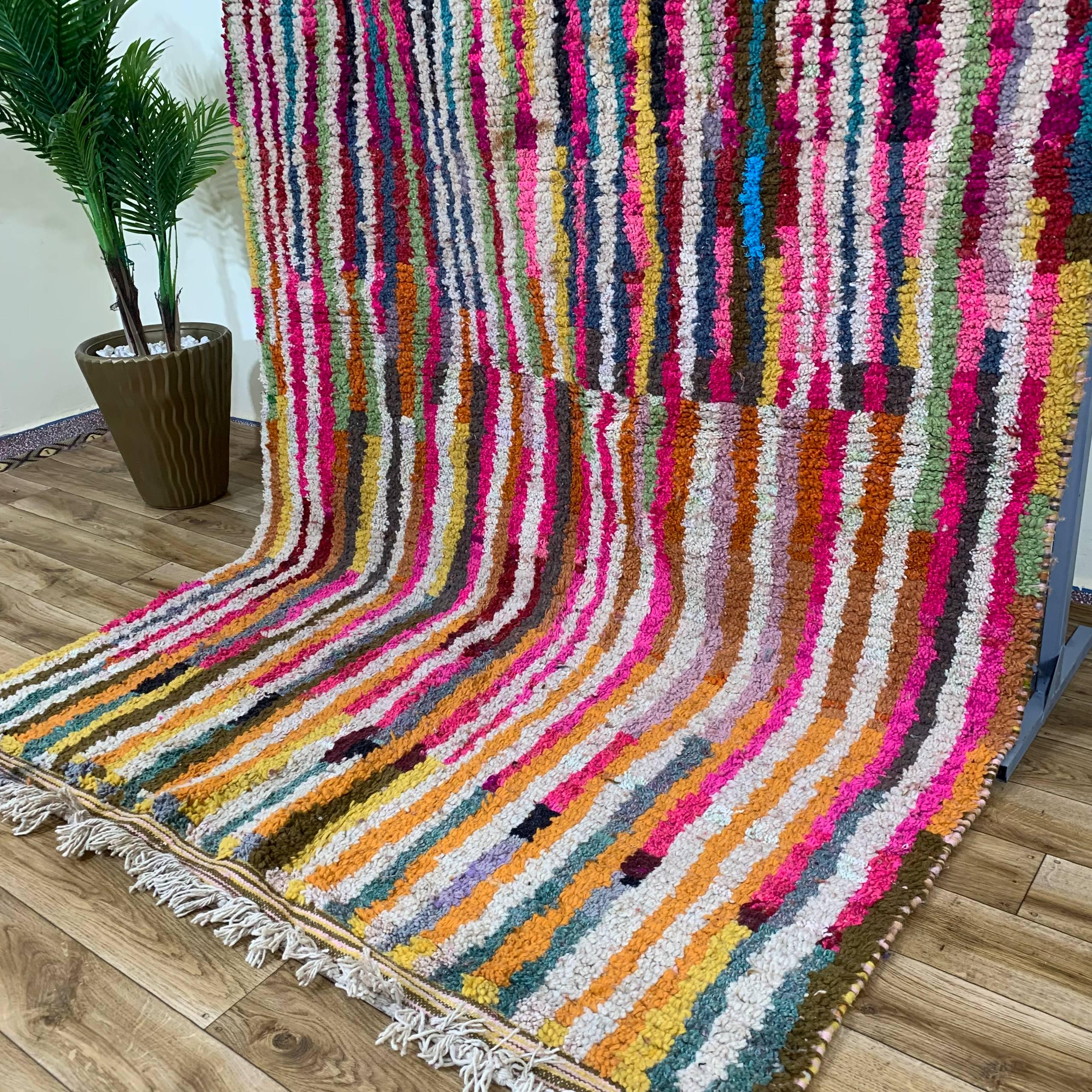 モロッコラグ ウール シャギー ストライプ：カラフルなハンドメイド